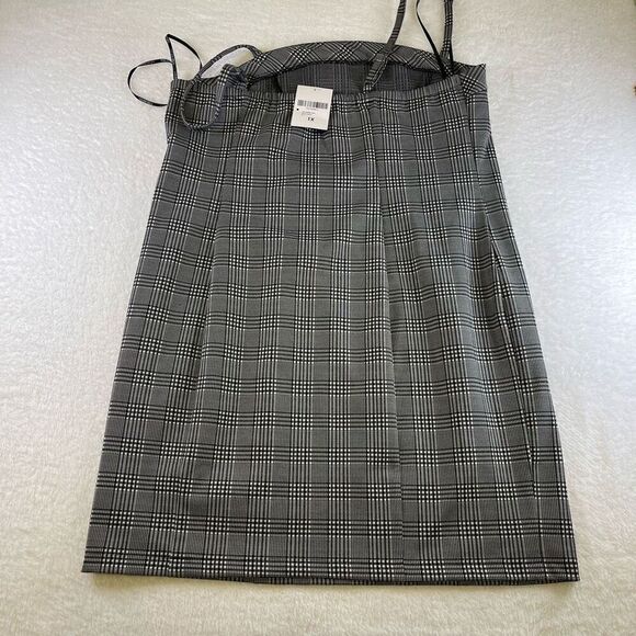 NWT Forever 21 Plus Cami Dress Plaid Knit XL Black White - Picture 2 of 12